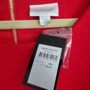 NWT Avenue 30/32 Vibrant Red Dress